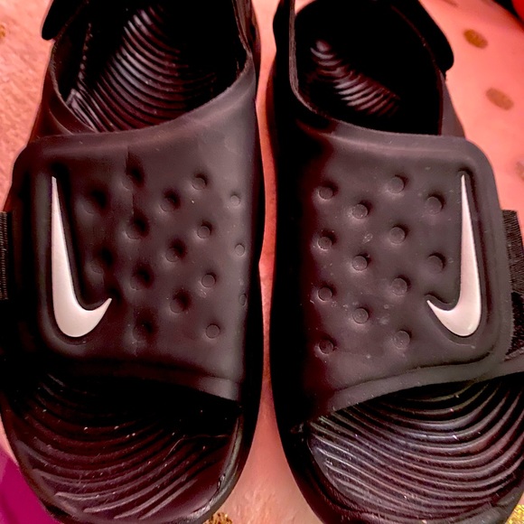 Nike sandals for kids size 11C - Picture 1 of 1